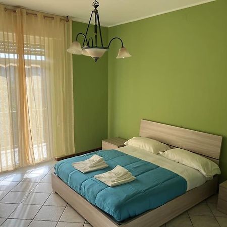 Appartement Orio Relax 24H Airport 1 - 3 Minute From Arrival By Bus à Bergame Extérieur photo