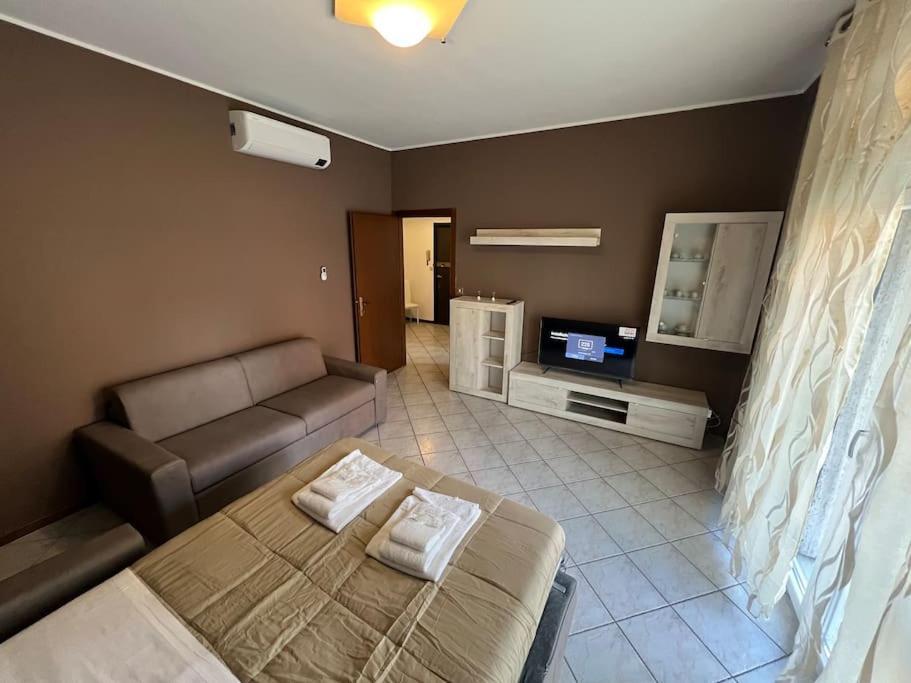 Appartement Orio Relax 24H Airport 1 - 3 Minute From Arrival By Bus à Bergame Extérieur photo